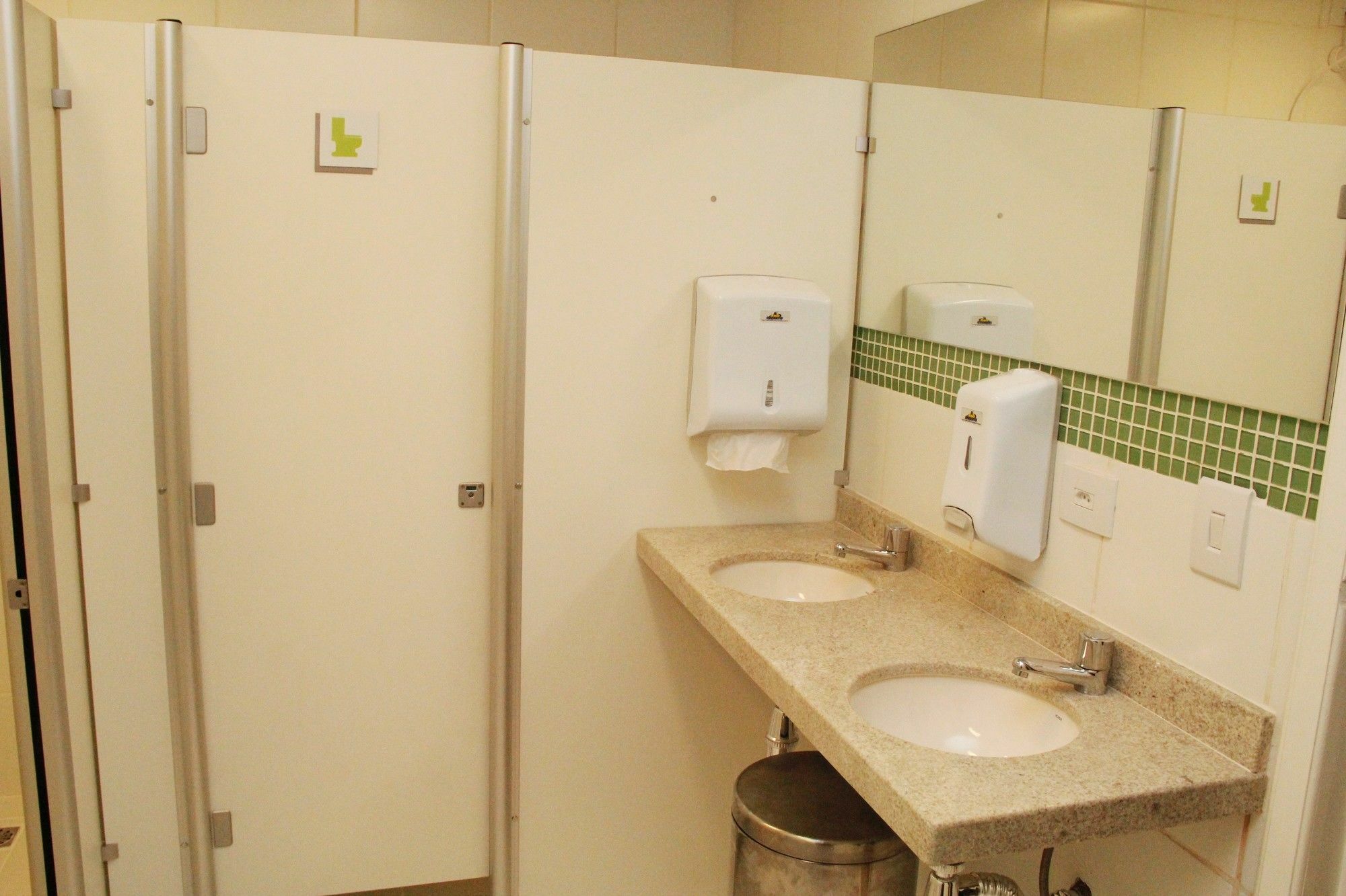 Anhembi Hostel ساو باولو المظهر الخارجي الصورة